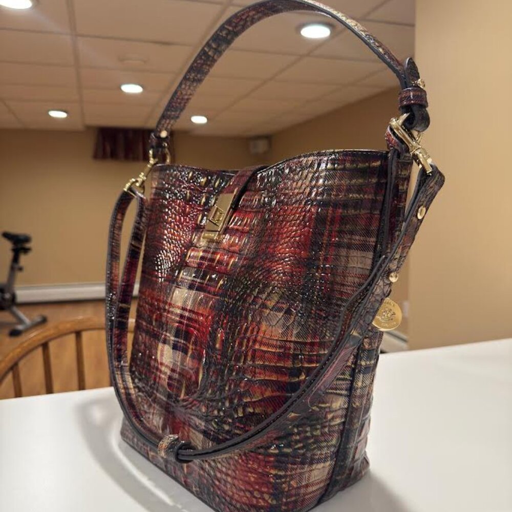 Brahmin Shira bucket bag in the Flannel Melbourne With Gold Accents - Picture 2 of 8